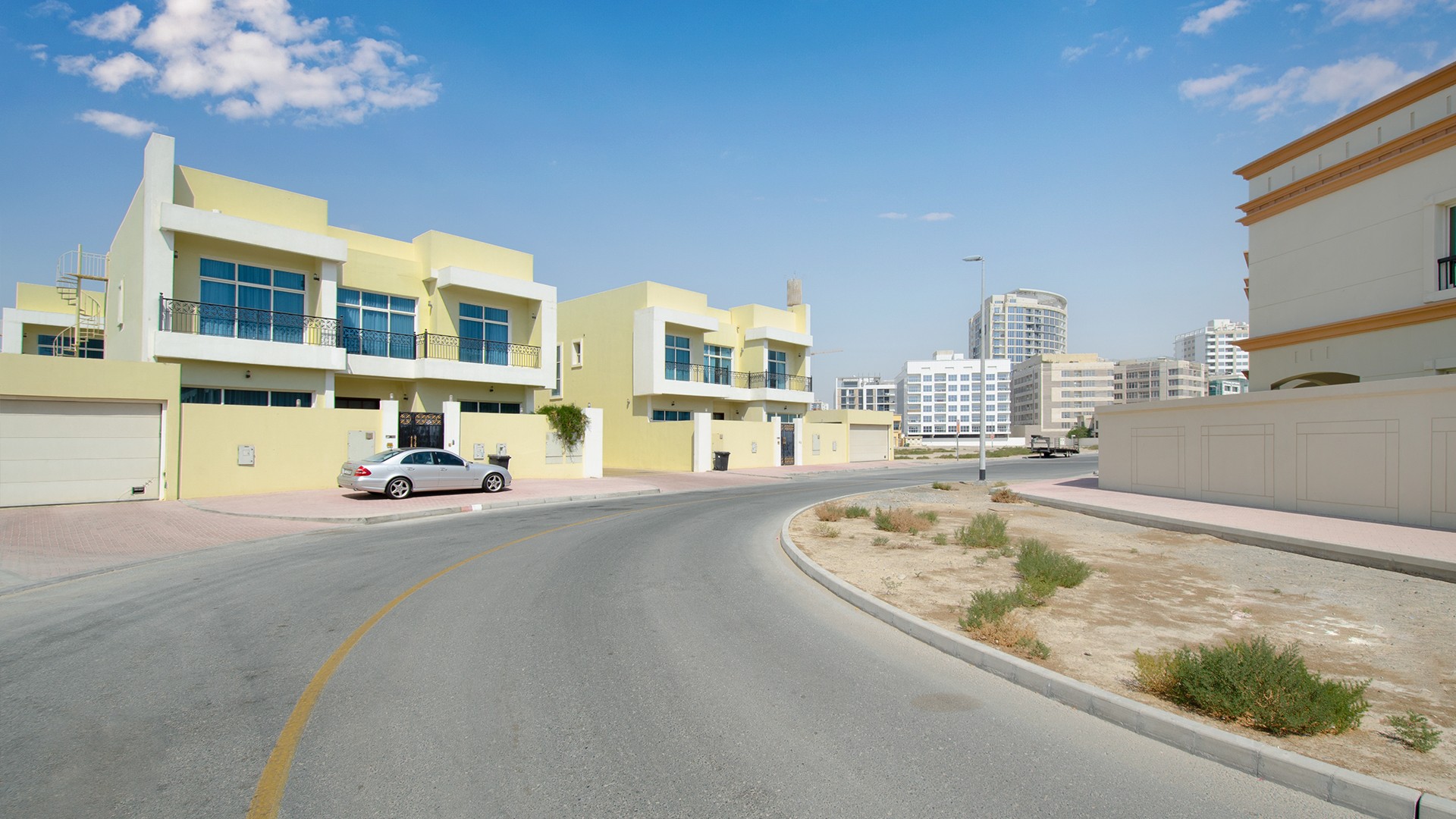 Short Term Rentals in Al Barsha Things to do in Al Barsha Key One
